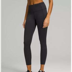 Lululemon Fast and Free Hugh Rise Tight 25” Size 4